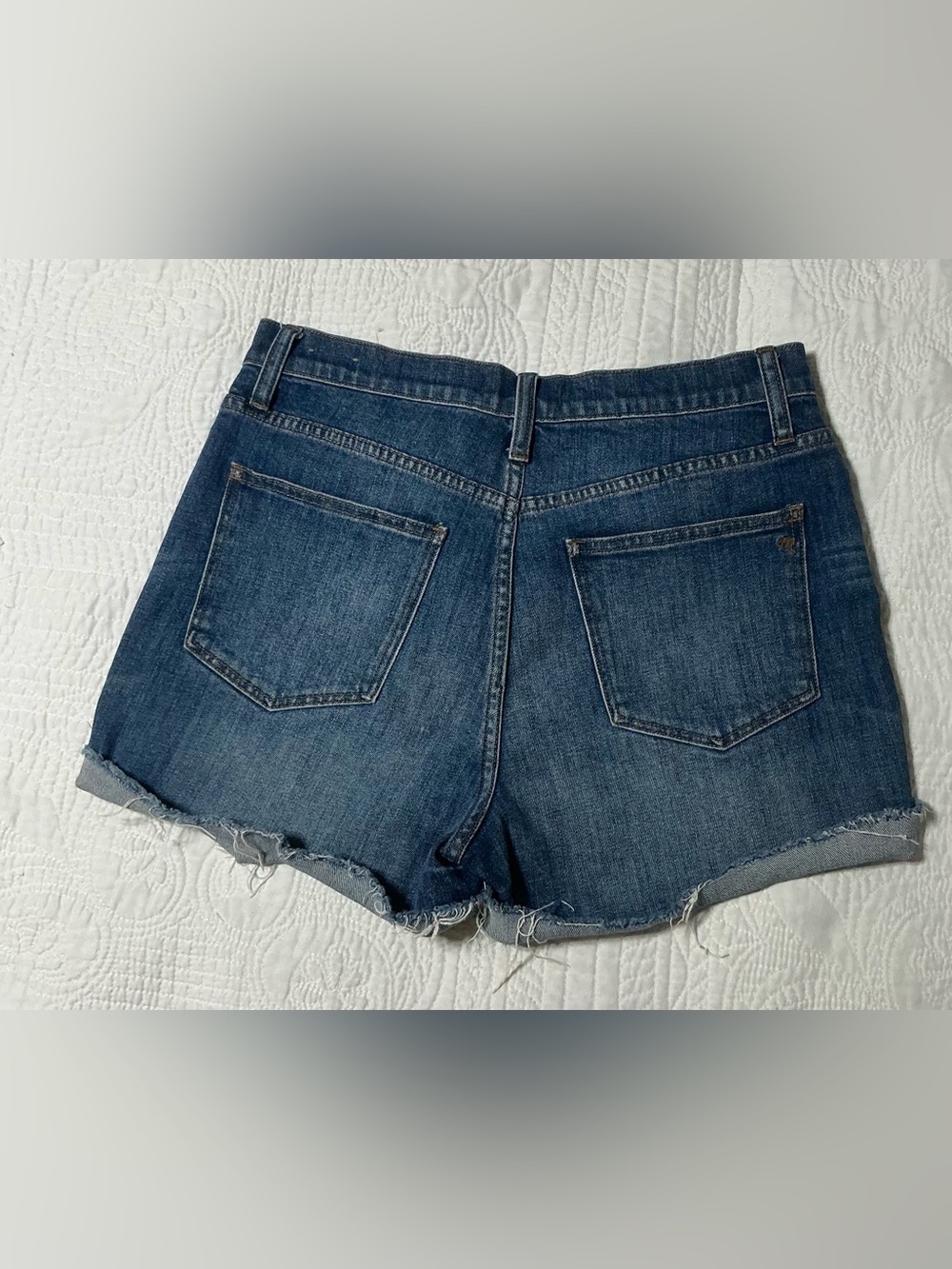 Madewell Dark Indigo Rolled Hem Denim Shorts Size 28 - Picture 2 of 13